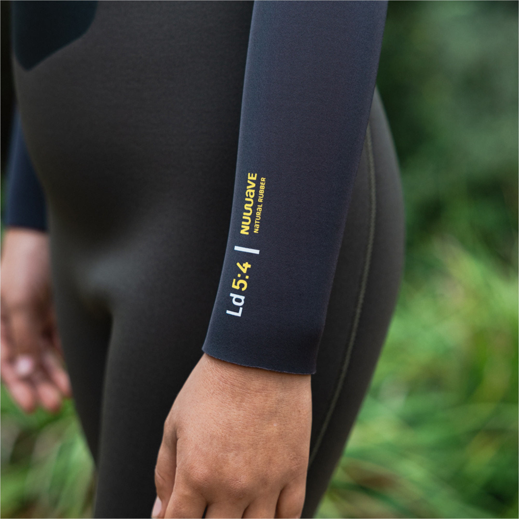 2026 C-Skins Junior Nuwave Legend 5/4/3mm Back Zip Wetsuit C-NLE54JBZ - Olive / Meteor
